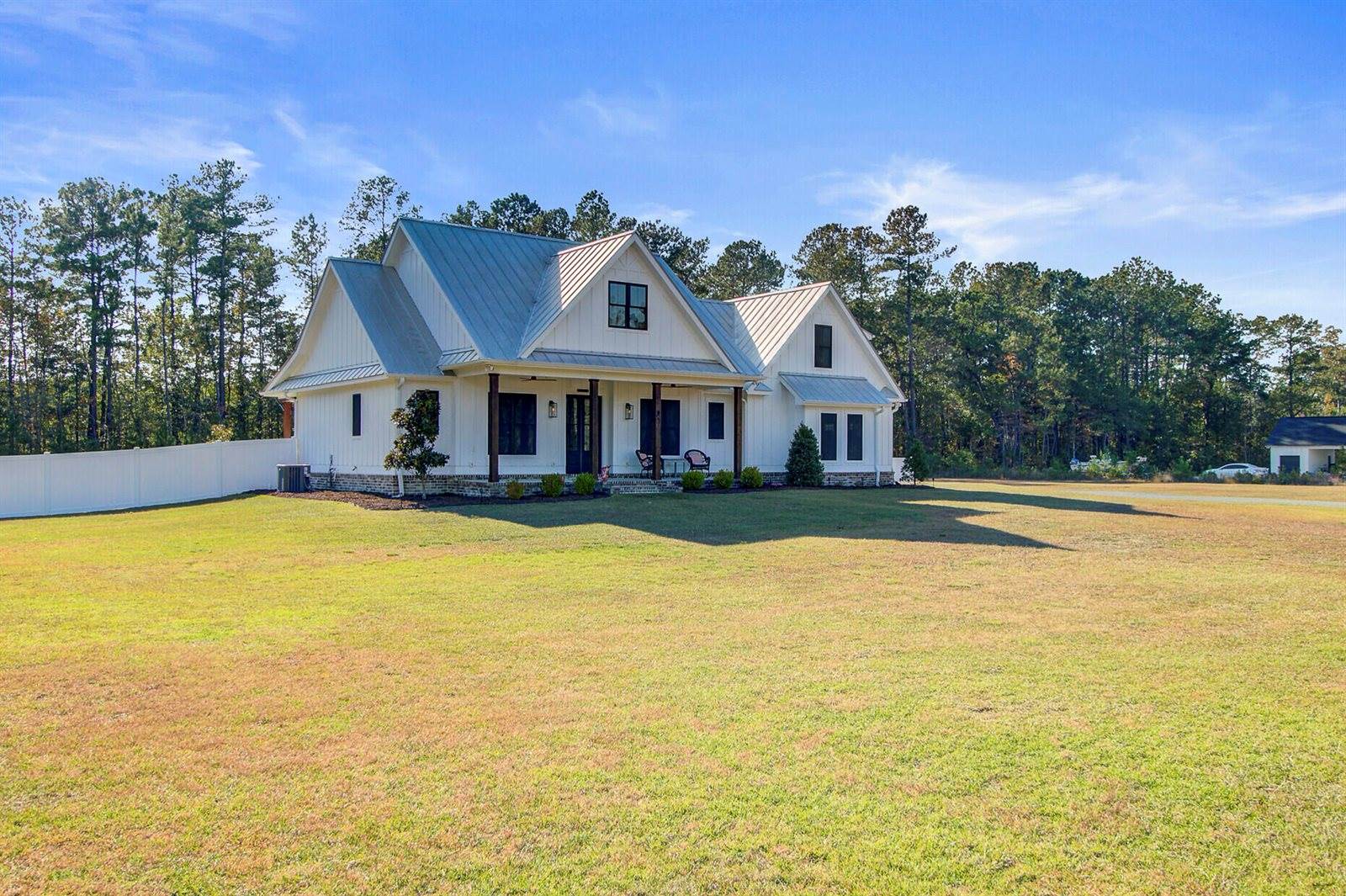 85 Blackjack Lane, Andrews, SC 29510