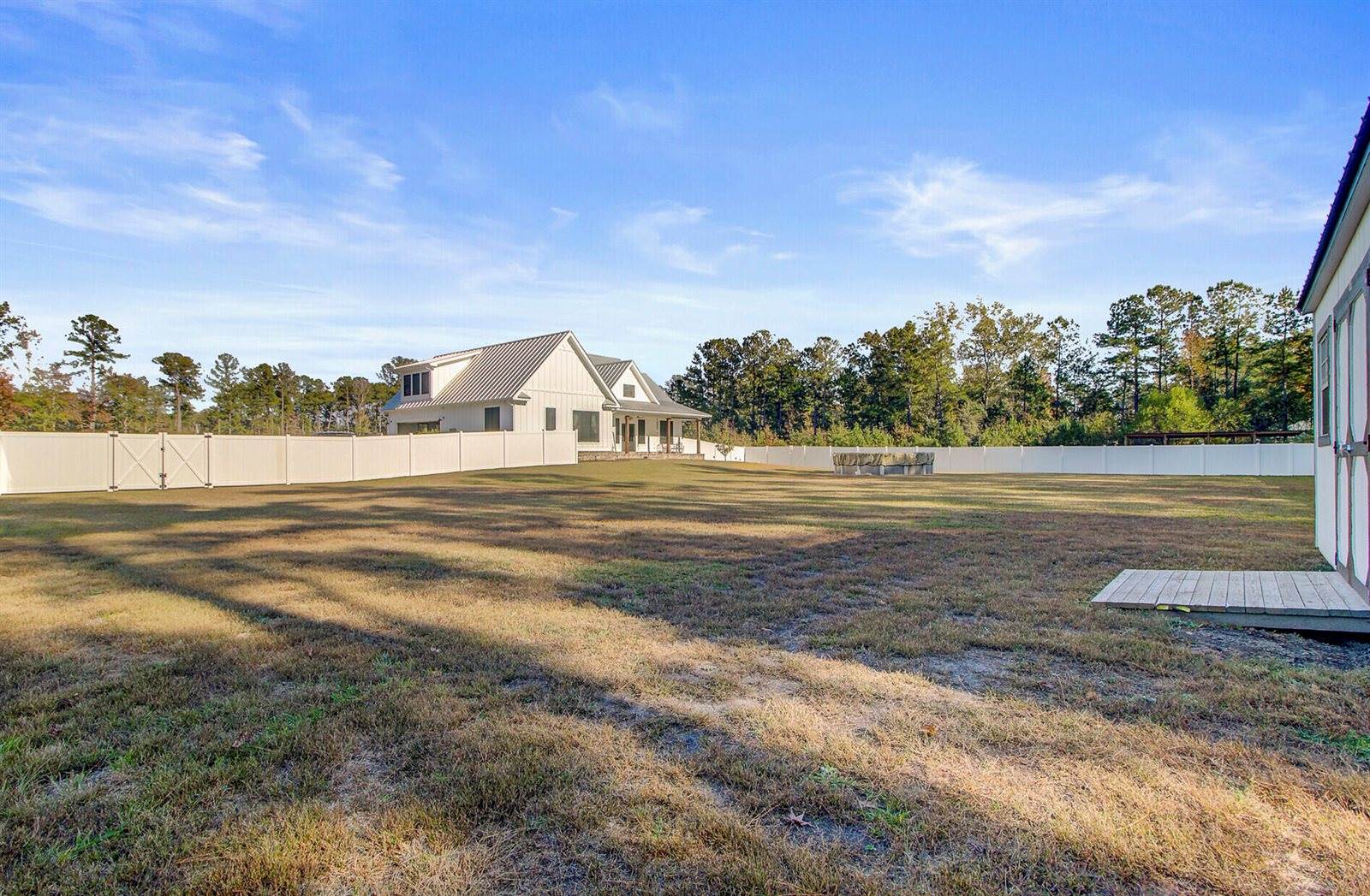 85 Blackjack Lane, Andrews, SC 29510