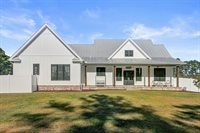 85 Blackjack Lane, Andrews, SC 29510