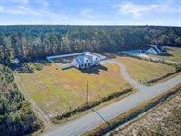 85 Blackjack Lane, Andrews, SC 29510