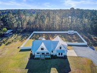 85 Blackjack Lane, Andrews, SC 29510