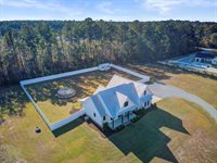 85 Blackjack Lane, Andrews, SC 29510