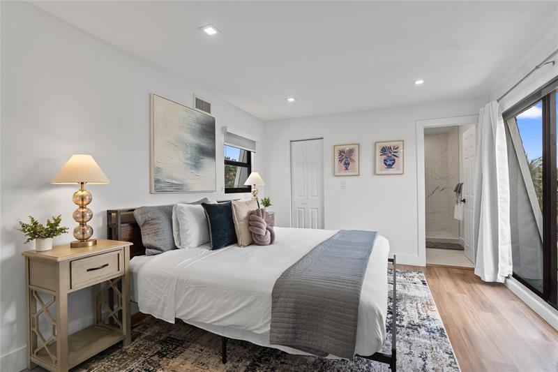 1561 SW 23rd Ave, Fort Lauderdale, FL 33312