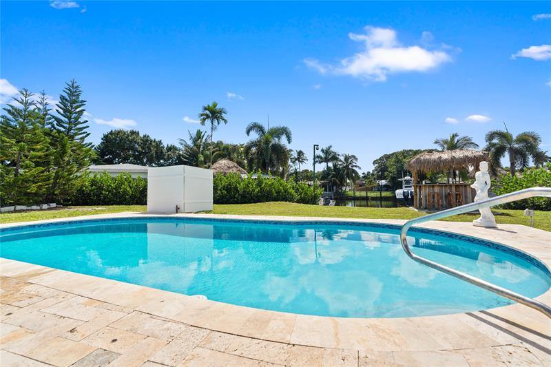 1561 SW 23rd Ave, Fort Lauderdale, FL 33312