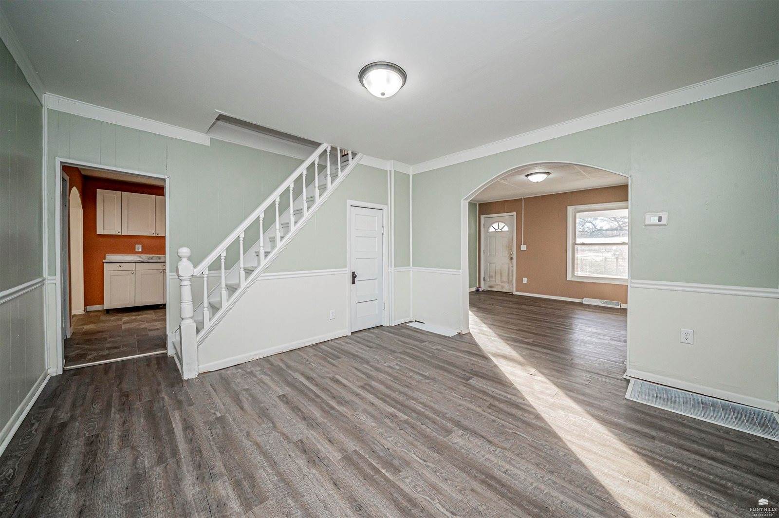 704 West 13th Street, Junction City, KS 66441