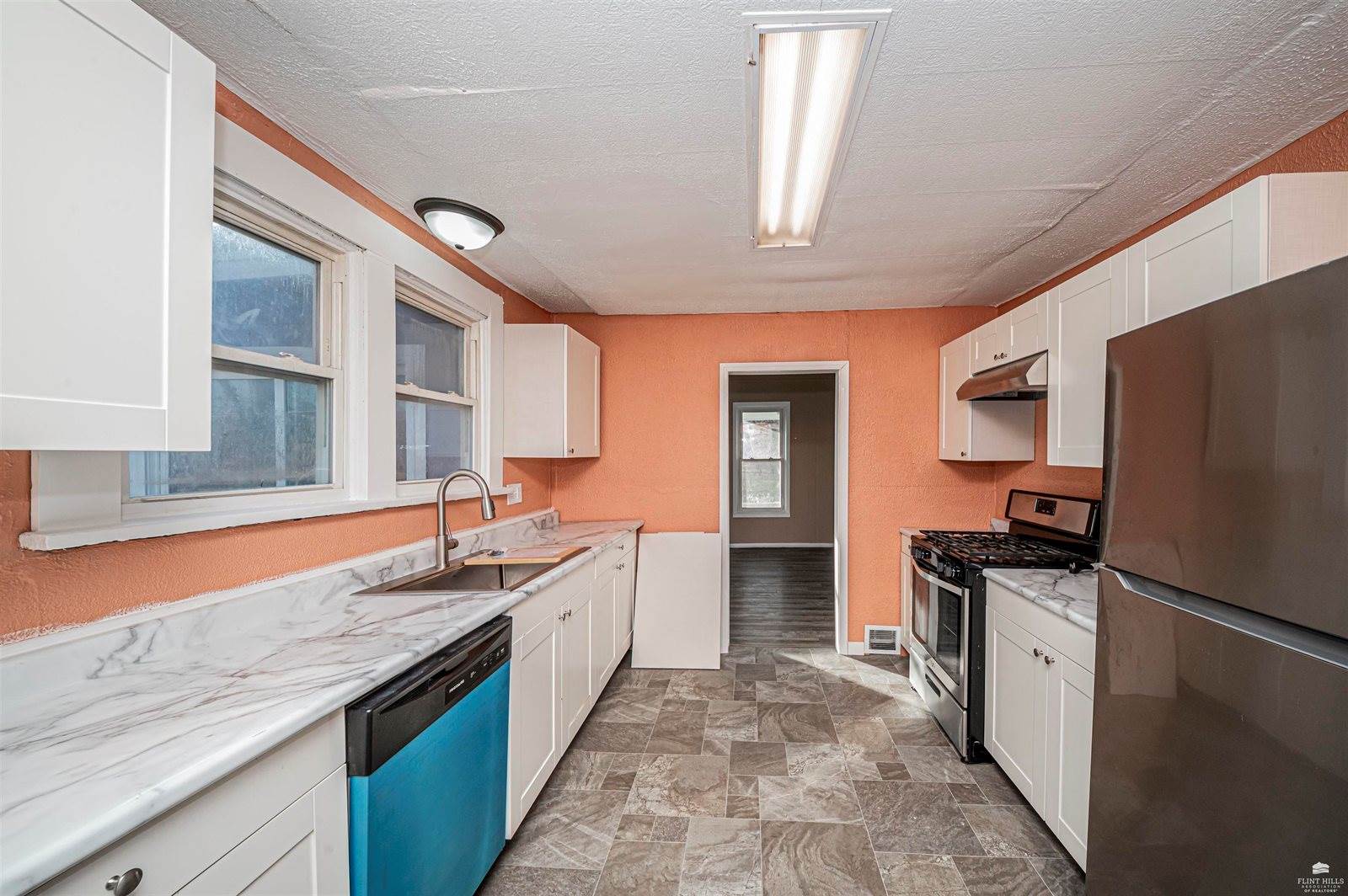 704 West 13th Street, Junction City, KS 66441