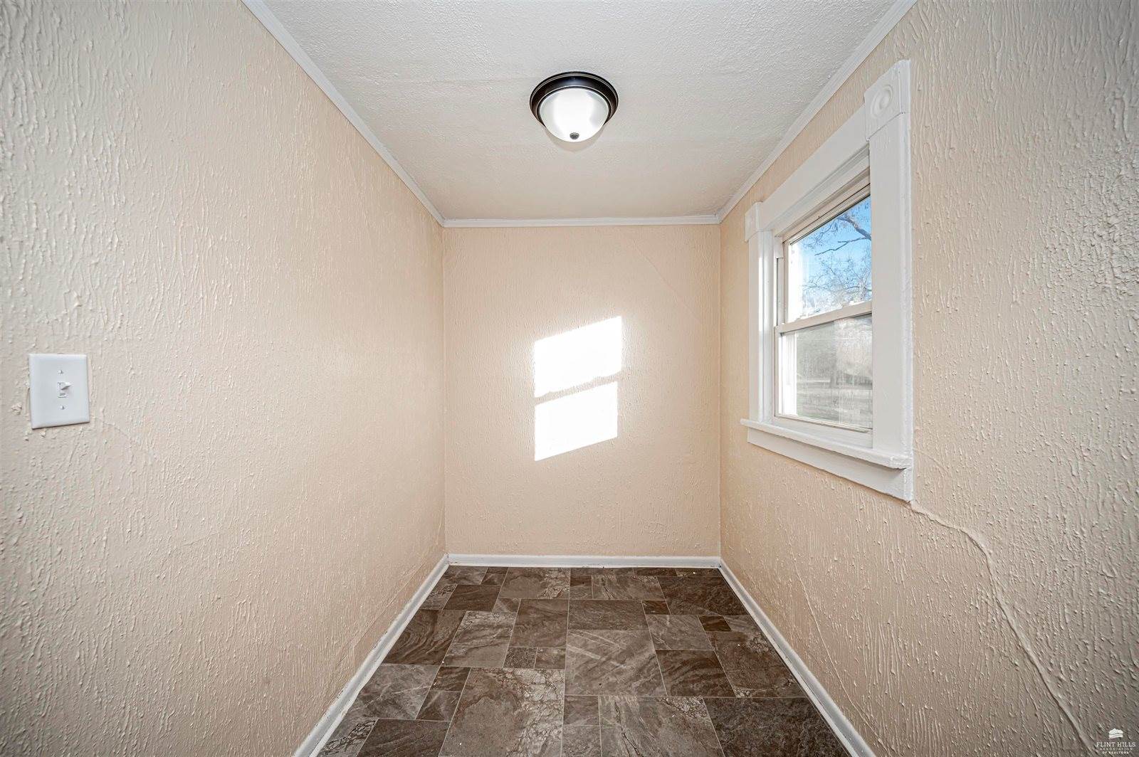 704 West 13th Street, Junction City, KS 66441