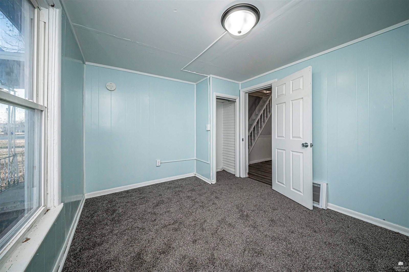 704 West 13th Street, Junction City, KS 66441