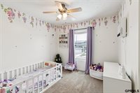 19351 V Street, Omaha, NE 68135