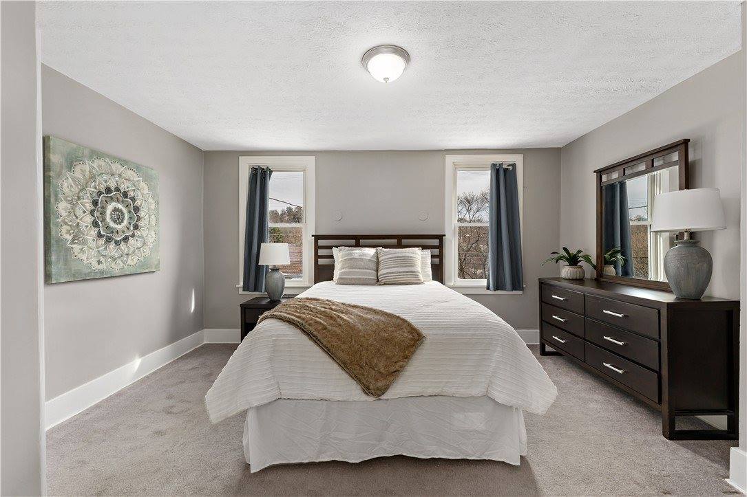 816 Boggs Ave, Mt Washington, PA 15211