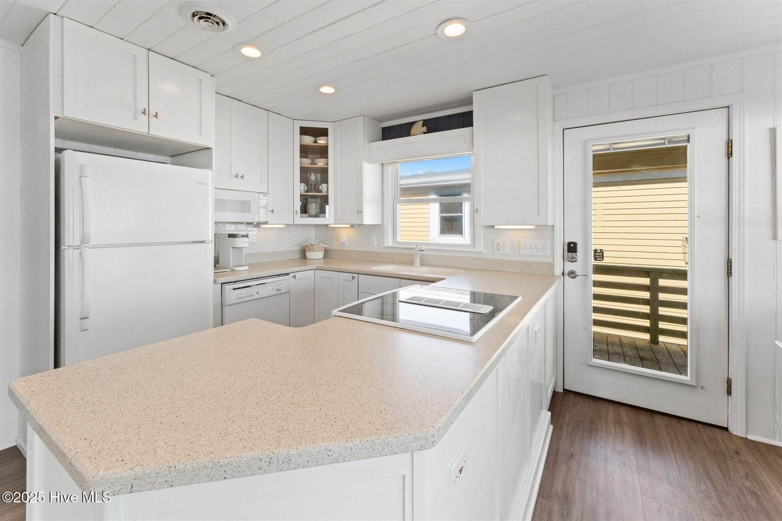 4523 West Beach Drive, Oak Island, NC 28465