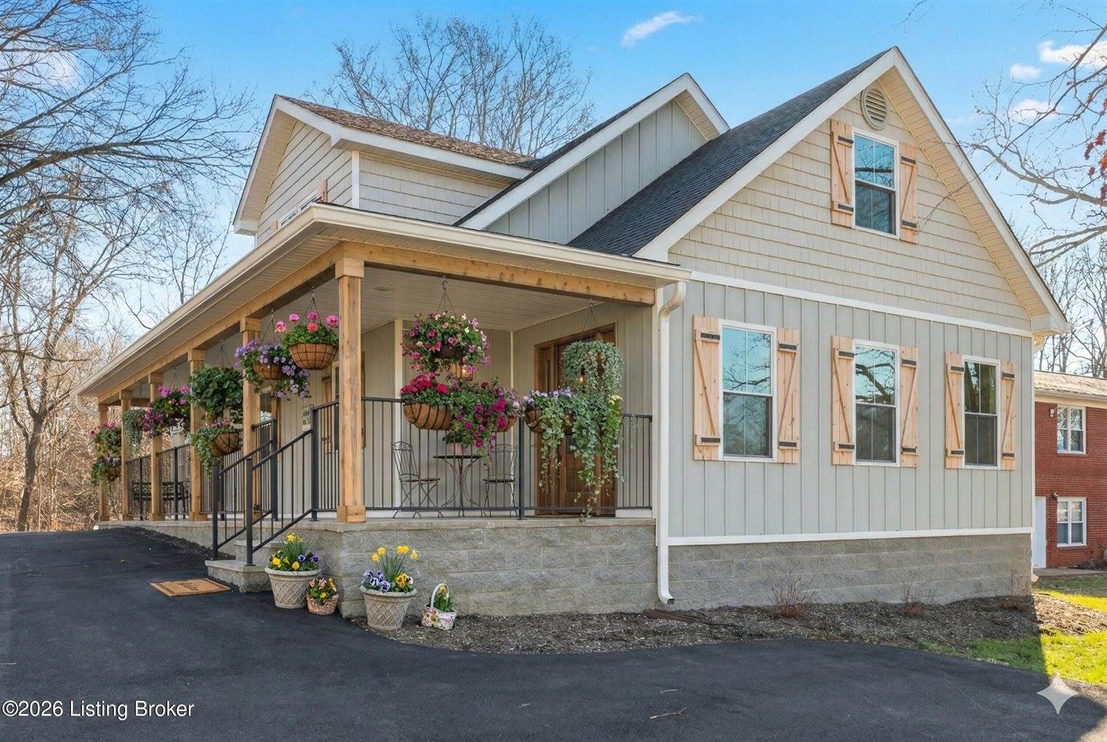 829 Old State Rd, Brandenburg, KY 40108