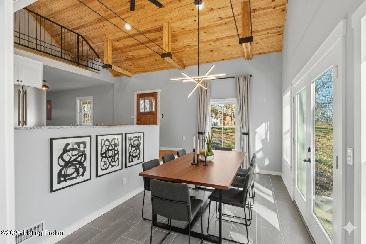 829 Old State Rd, Brandenburg, KY 40108