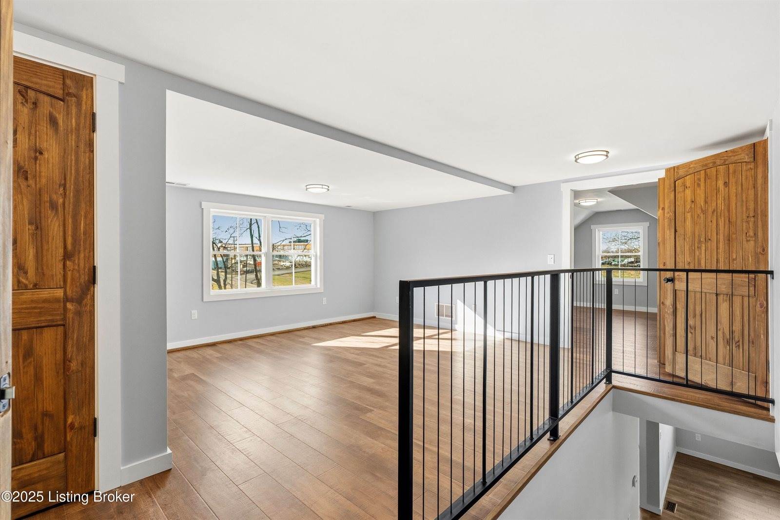 829 Old State Rd, Brandenburg, KY 40108