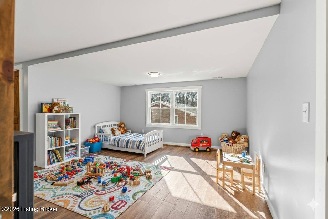 829 Old State Rd, Brandenburg, KY 40108