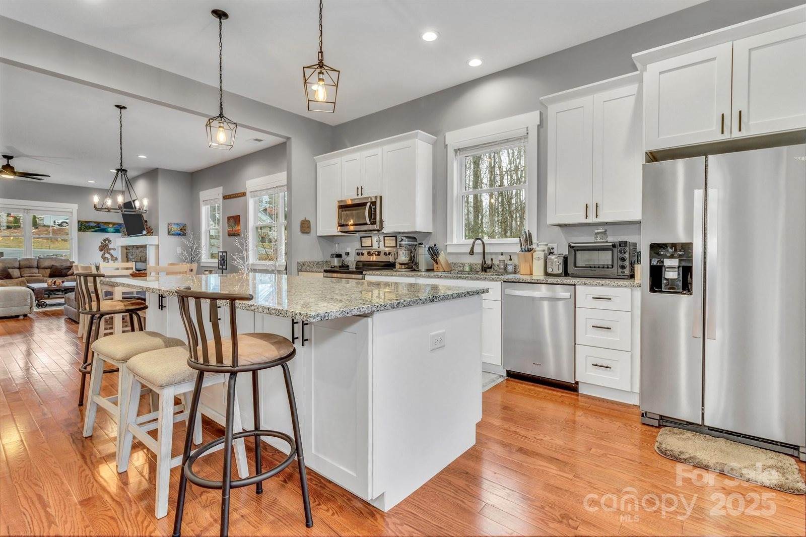 14 Cider Hill Lane, Hendersonville, NC 28792