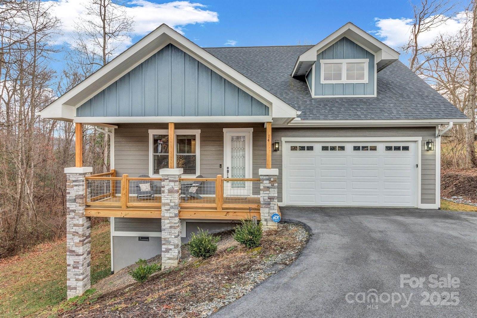 14 Cider Hill Lane, Hendersonville, NC 28792