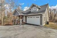 14 Cider Hill Lane, Hendersonville, NC 28792