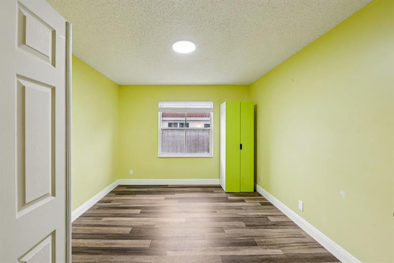 7330 Flores Way, Margate, FL 33063