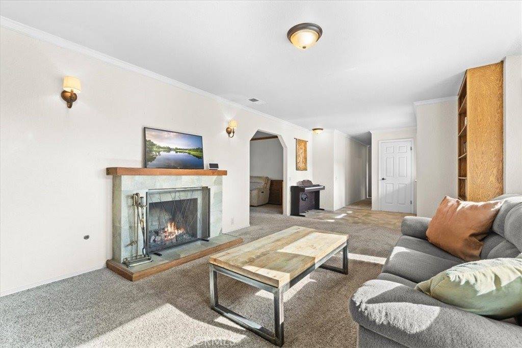 26601 Big Pines, Wrightwood, CA 92397