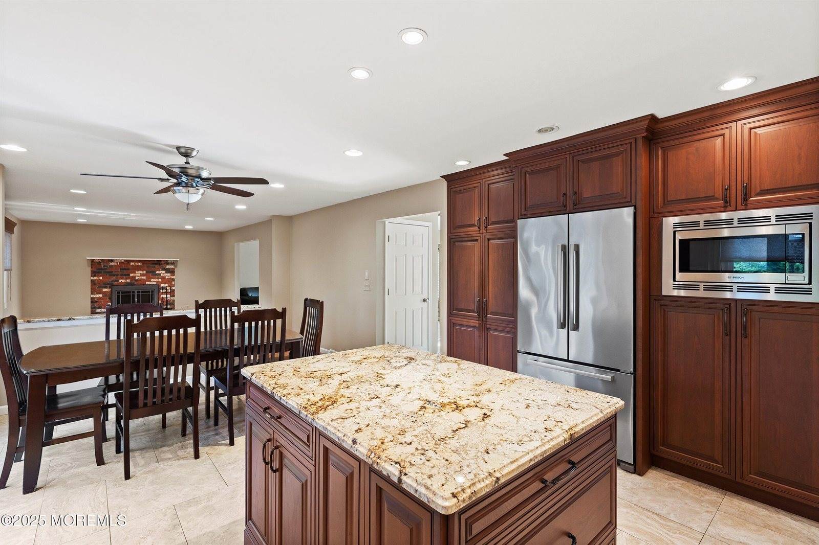 1 Kate Court, Marlboro, NJ 07746