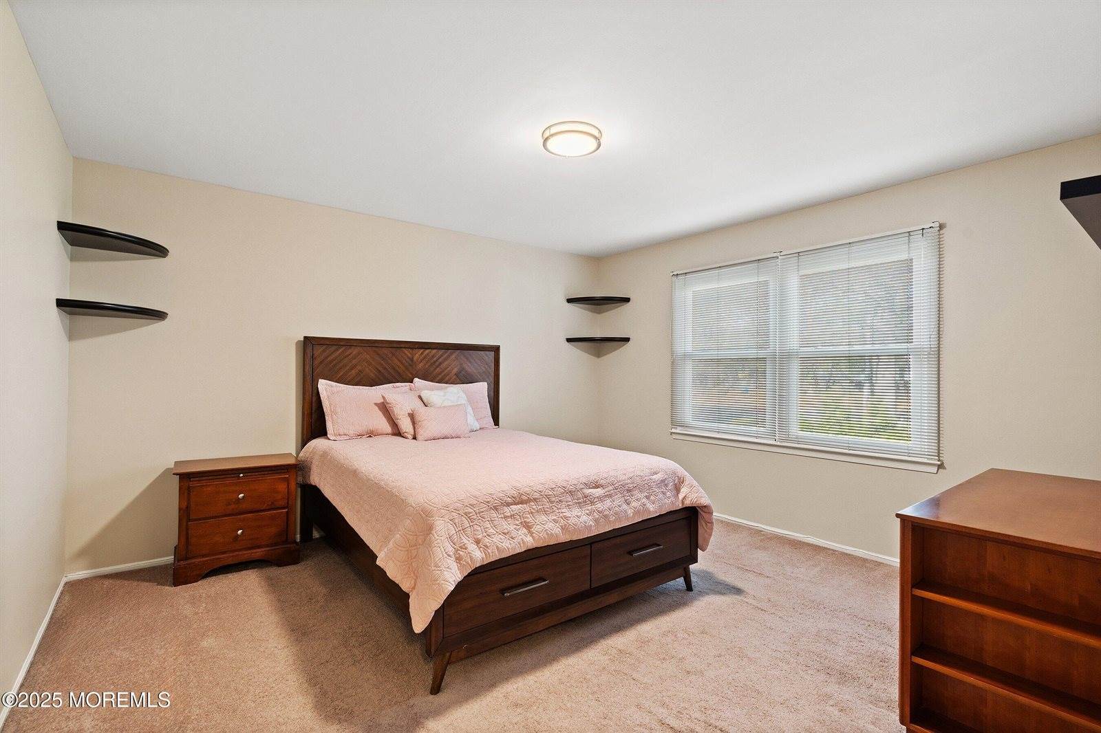 1 Kate Court, Marlboro, NJ 07746