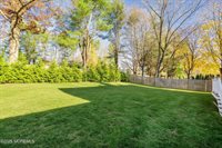 1 Kate Court, Marlboro, NJ 07746