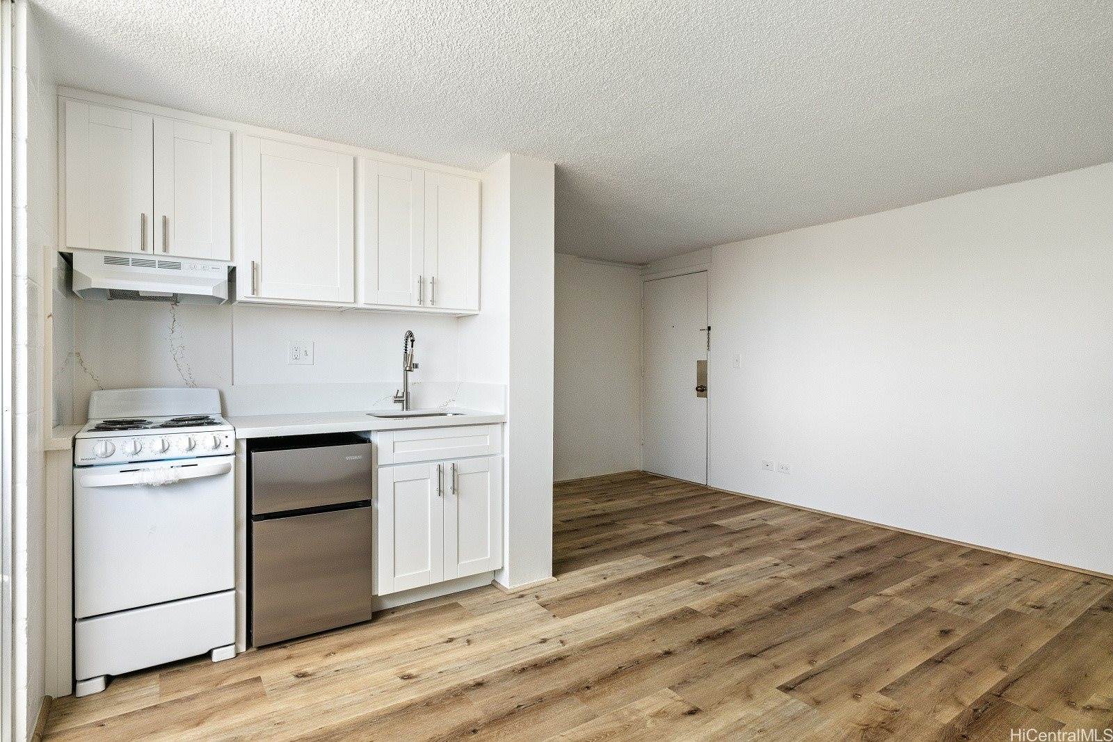 824 Kinau Street, Honolulu, HI 96813