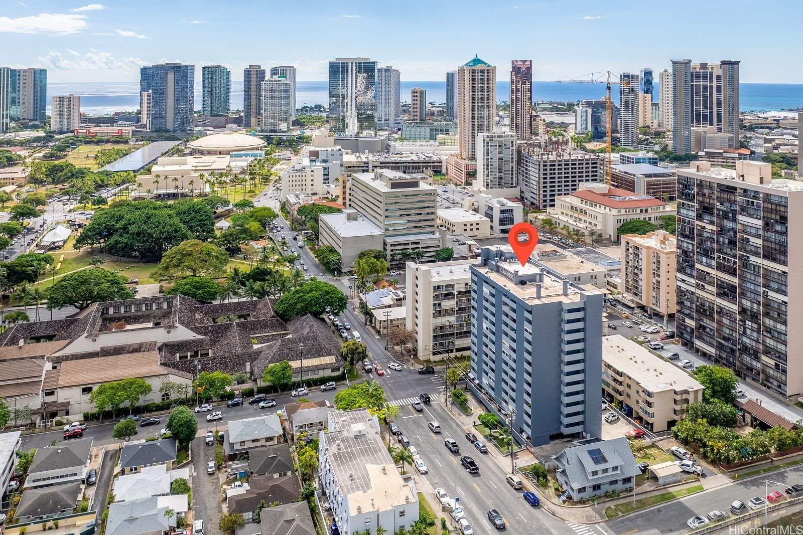 824 Kinau Street, Honolulu, HI 96813