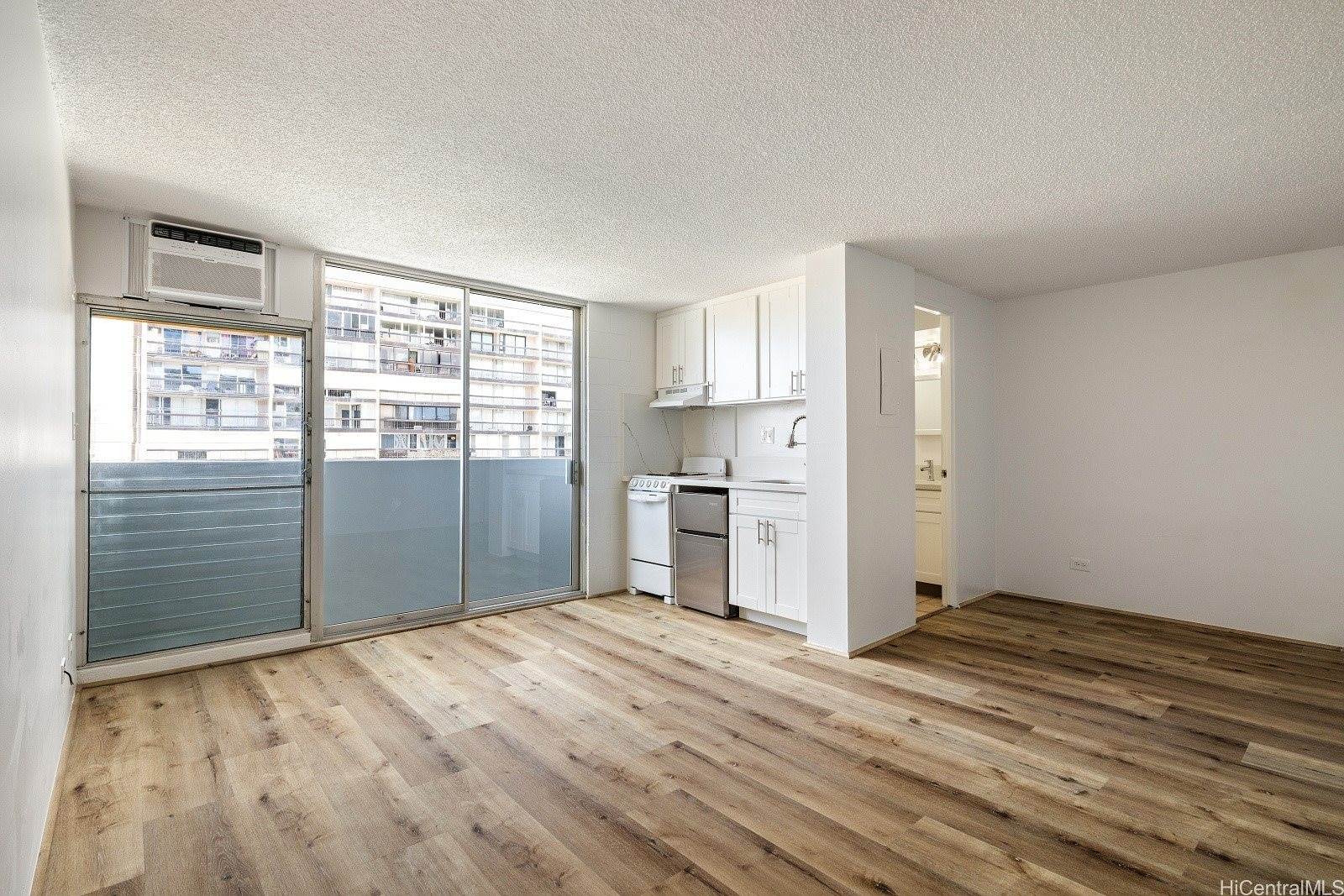 824 Kinau Street, Honolulu, HI 96813