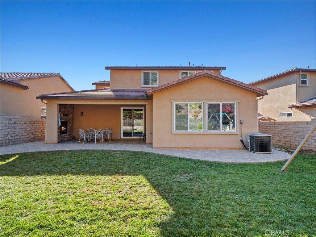 19205 Carranza, Saugus, CA 91350