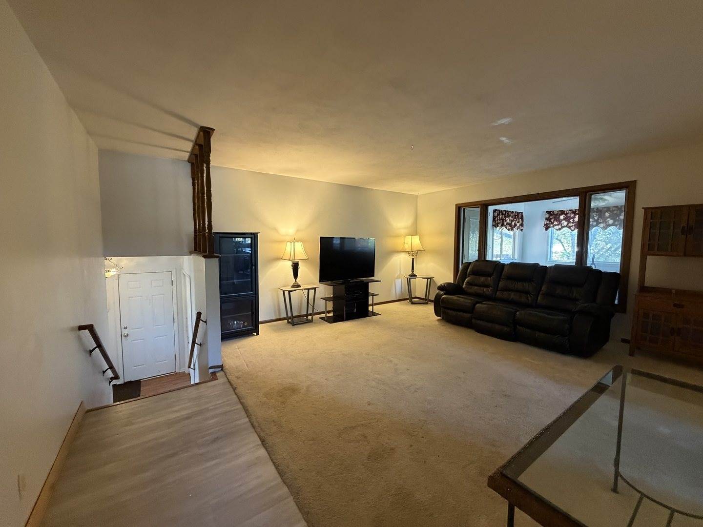 2041 Winchester Drive, Freeport, IL 61032