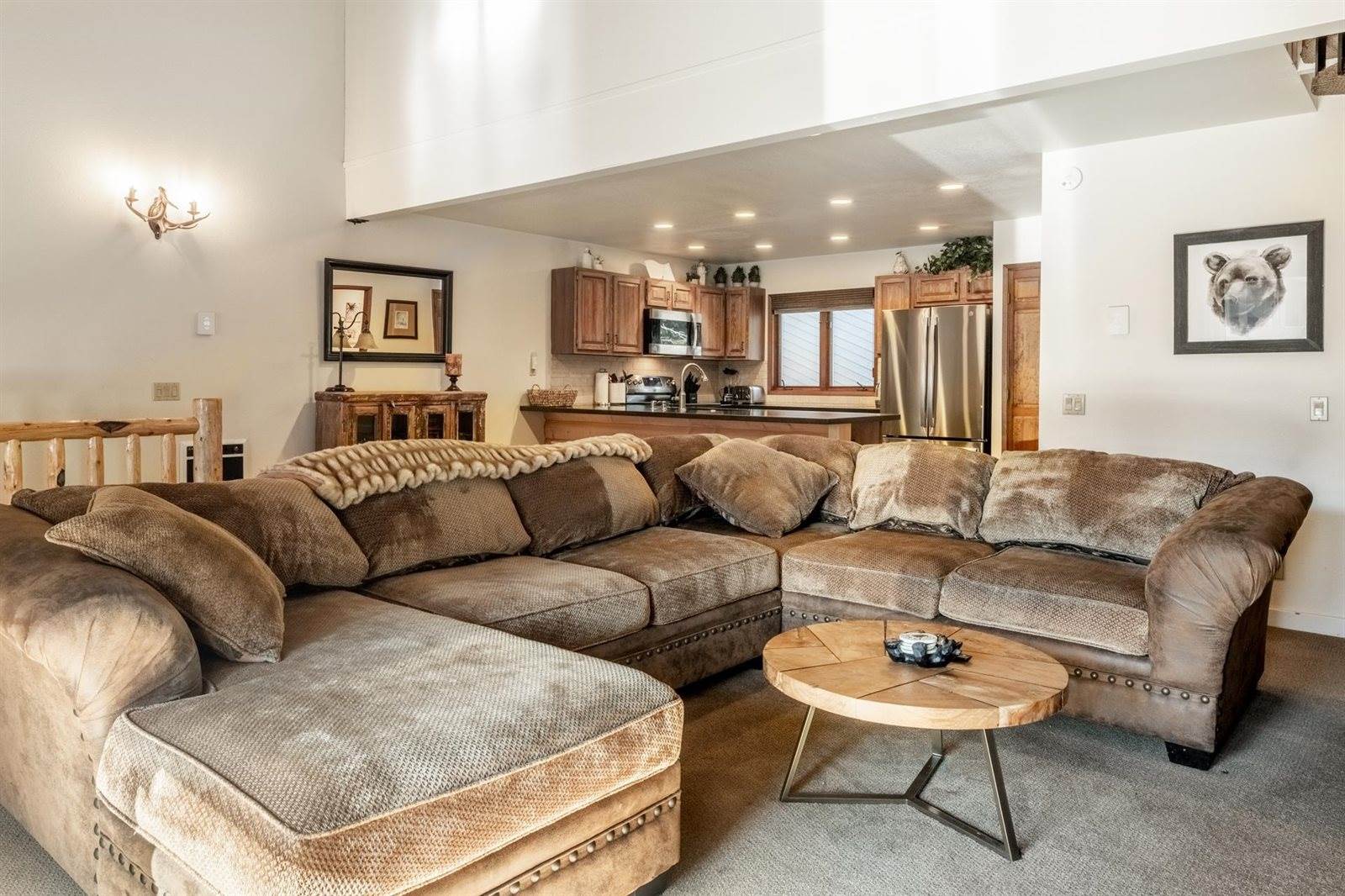 484 Manzanita Rd #9, Mammoth Lakes, CA 93546