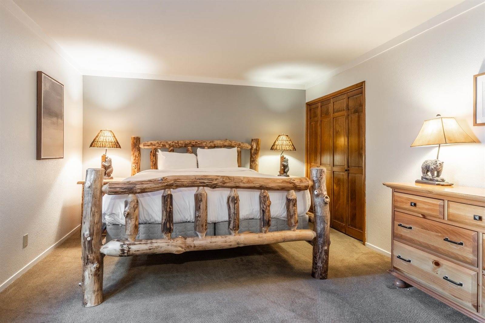 484 Manzanita Rd #9, Mammoth Lakes, CA 93546