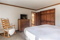 484 Manzanita Rd #9, Mammoth Lakes, CA 93546