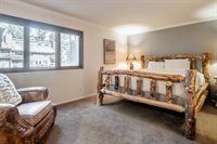 484 Manzanita Rd #9, Mammoth Lakes, CA 93546
