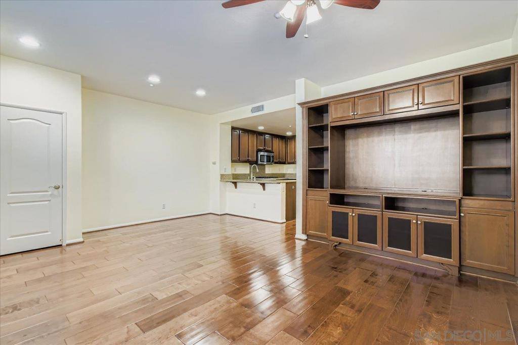 17019 Camino Marcilla, San Diego, CA 92127