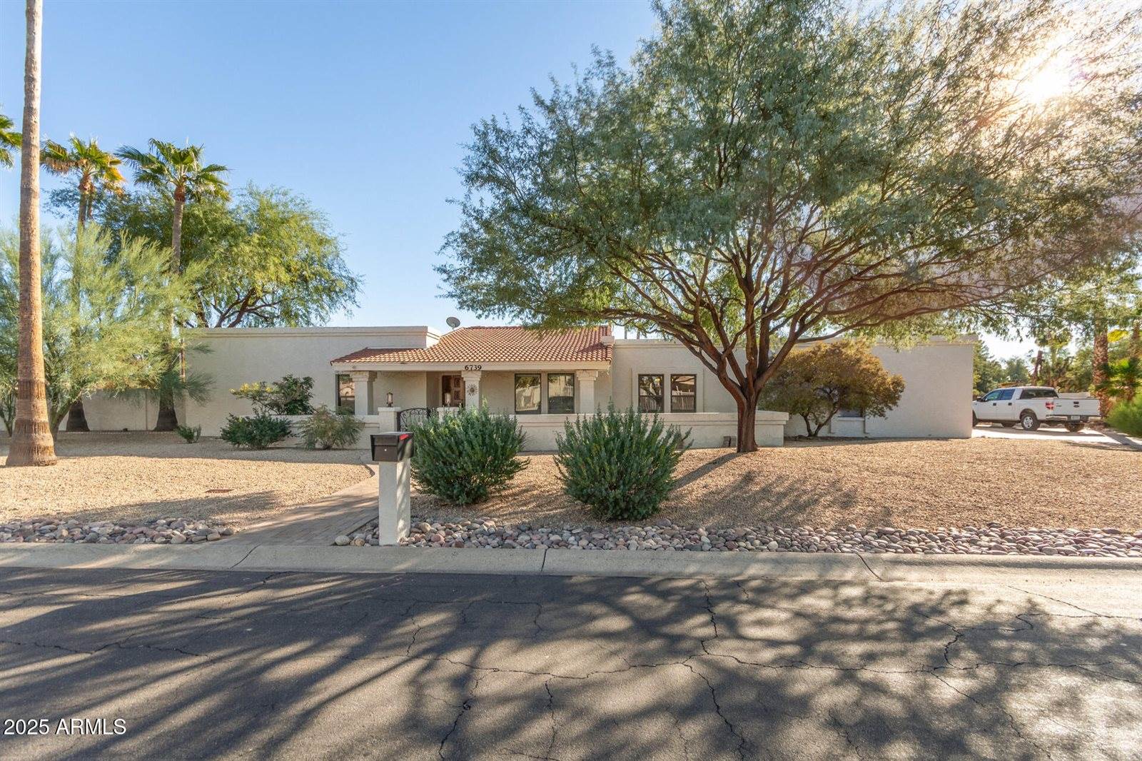 6739 East Hearn Road, Scottsdale, AZ 85254