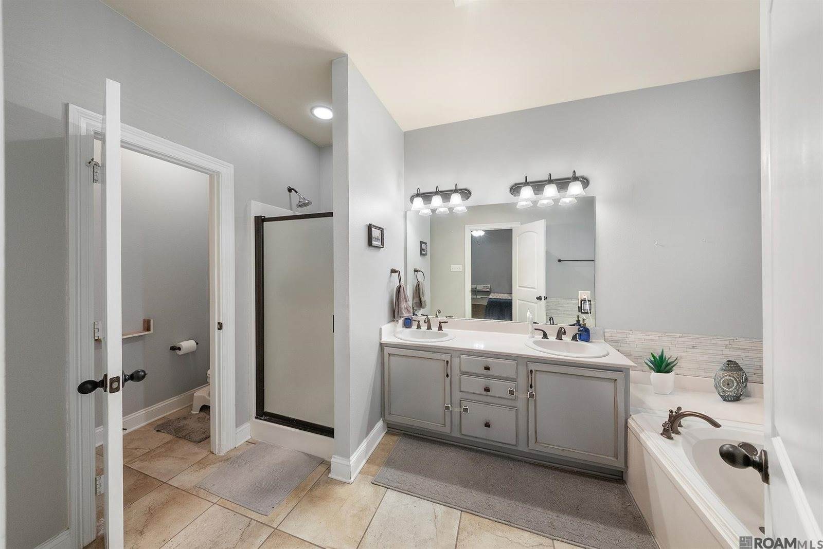 301 Mark Dr, Covington, LA 70433