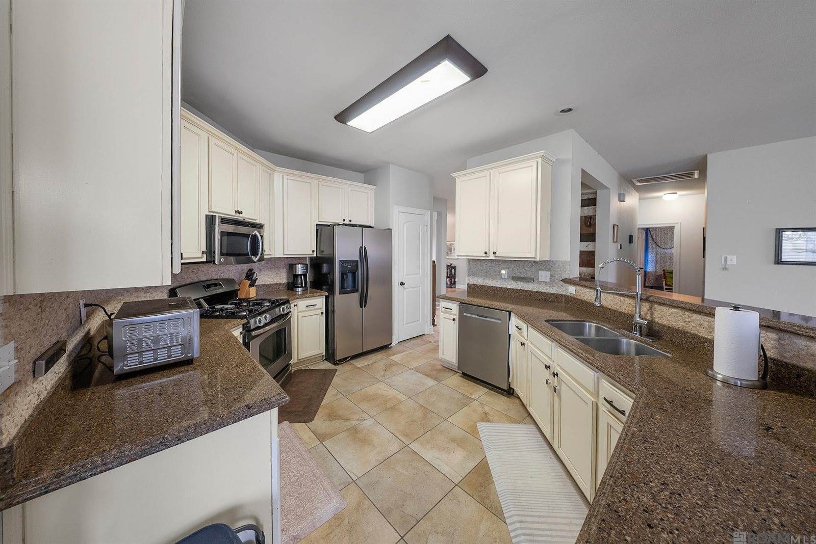 301 Mark Dr, Covington, LA 70433