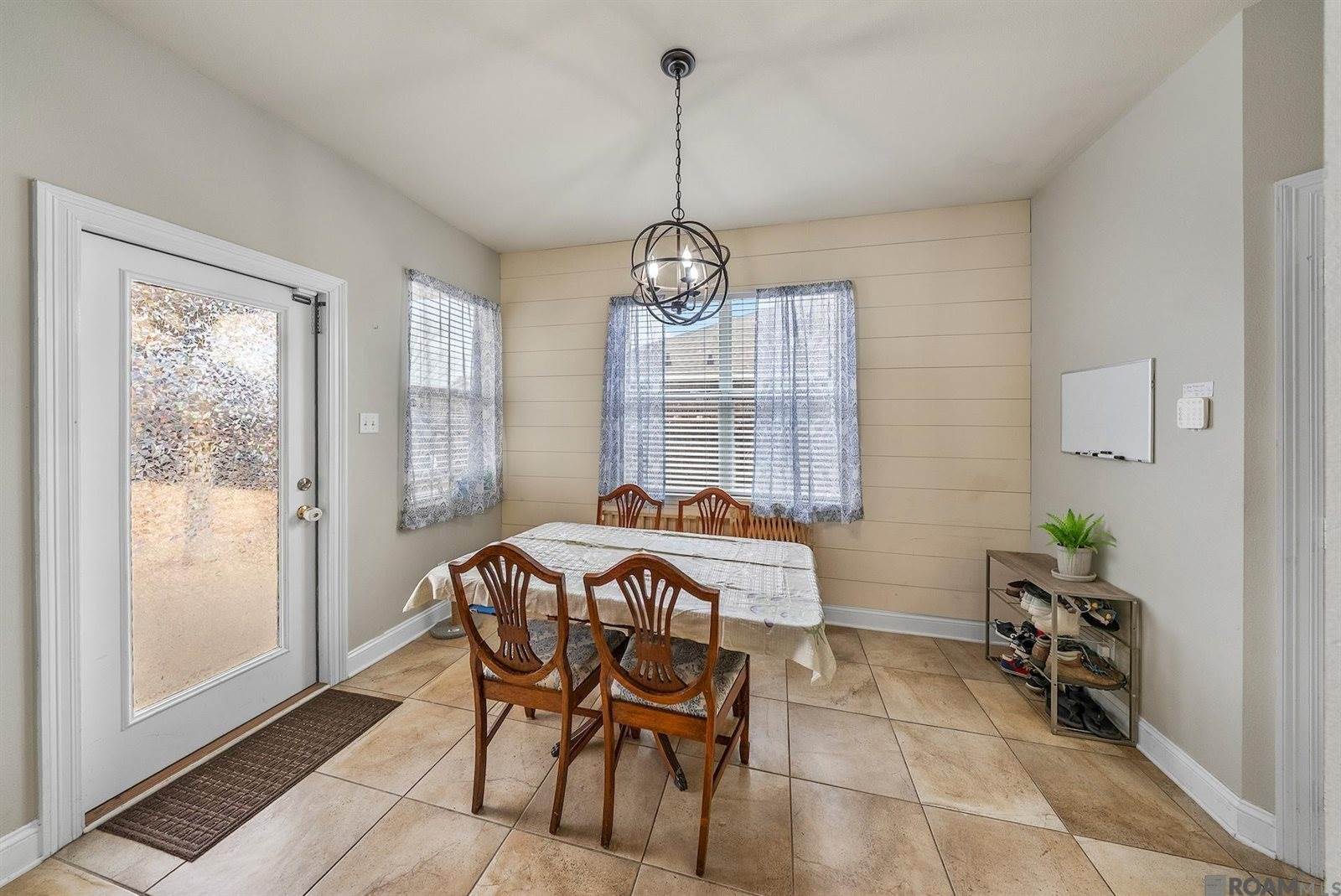 301 Mark Dr, Covington, LA 70433