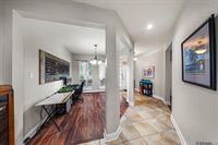 301 Mark Dr, Covington, LA 70433