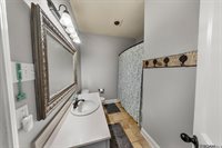 301 Mark Dr, Covington, LA 70433