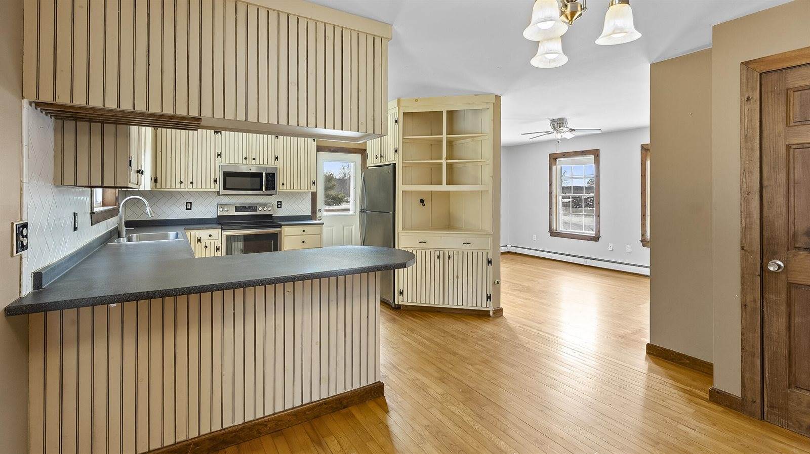 2206 Carmel Road North, Newburgh, ME 04444