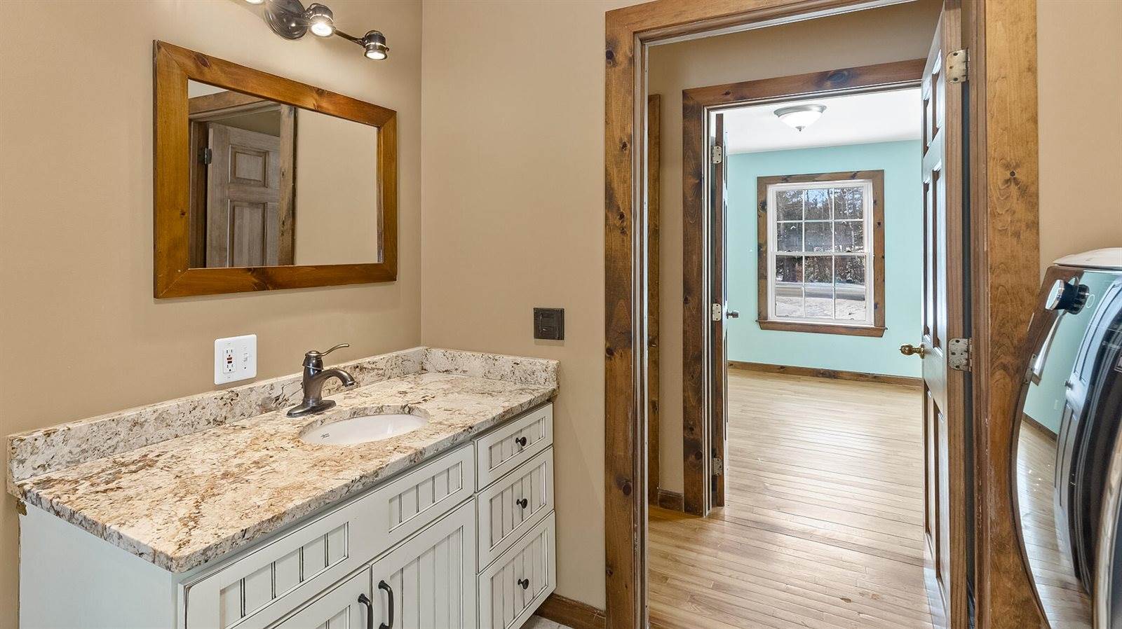 2206 Carmel Road North, Newburgh, ME 04444