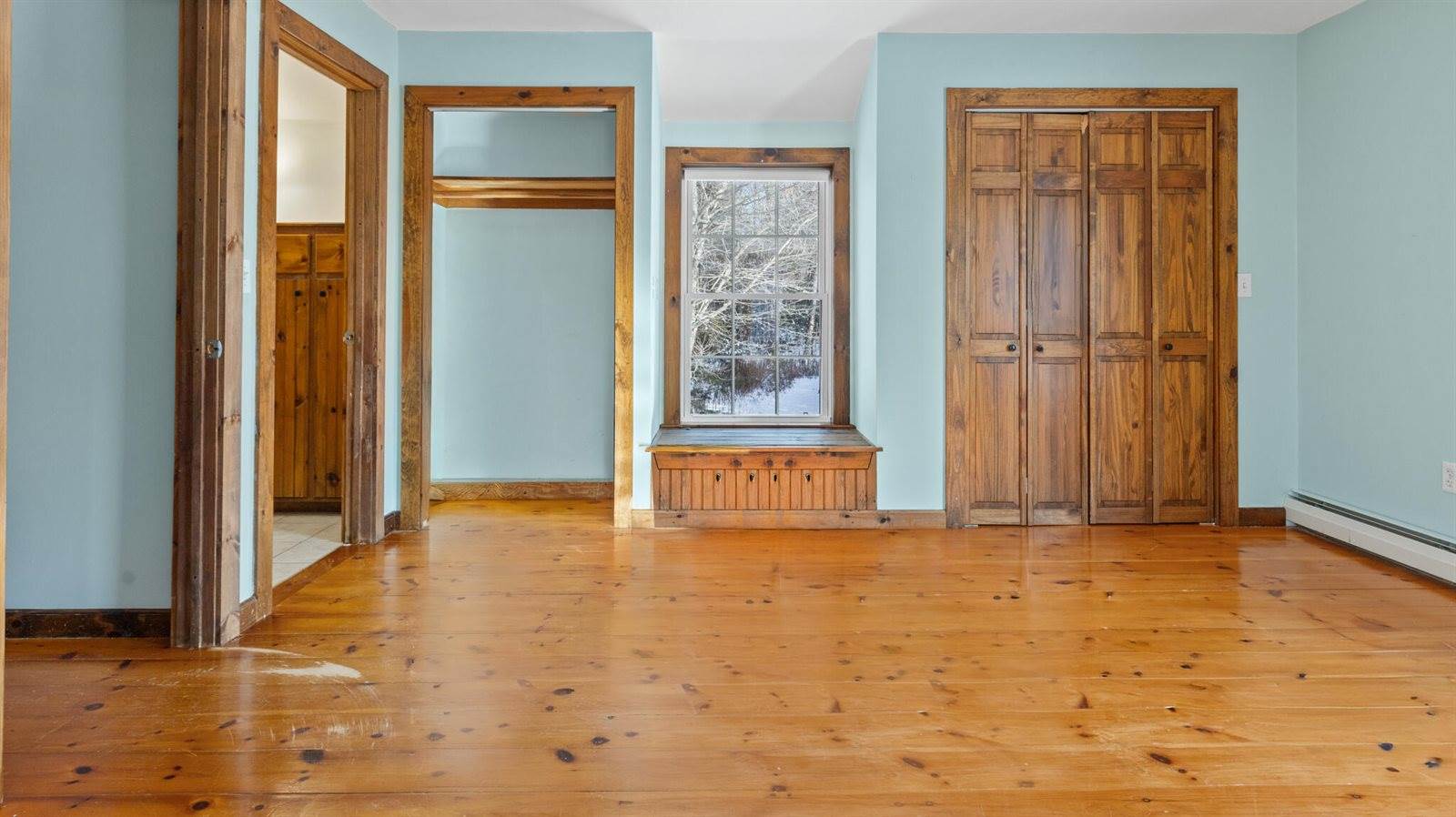 2206 Carmel Road North, Newburgh, ME 04444