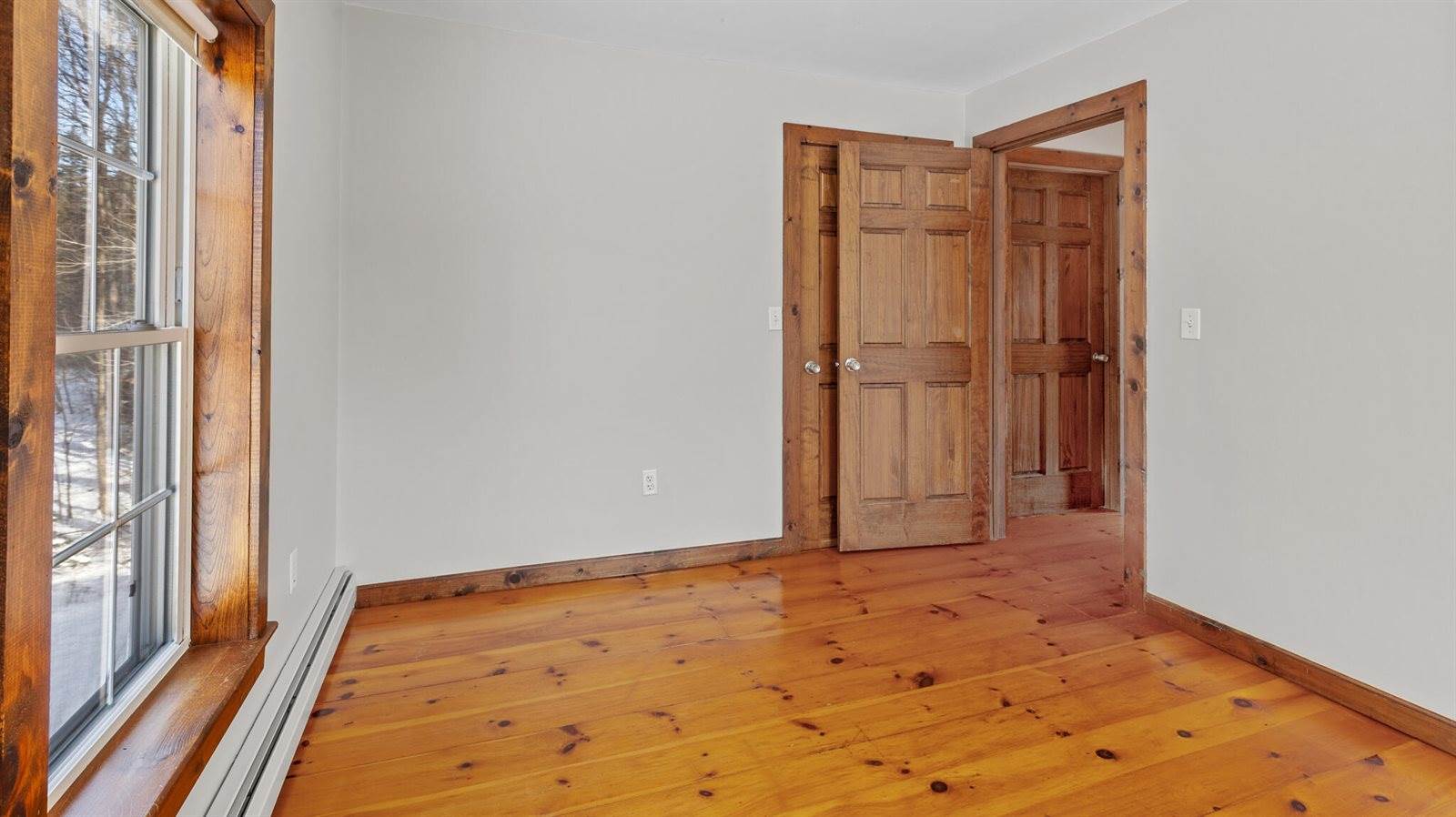 2206 Carmel Road North, Newburgh, ME 04444