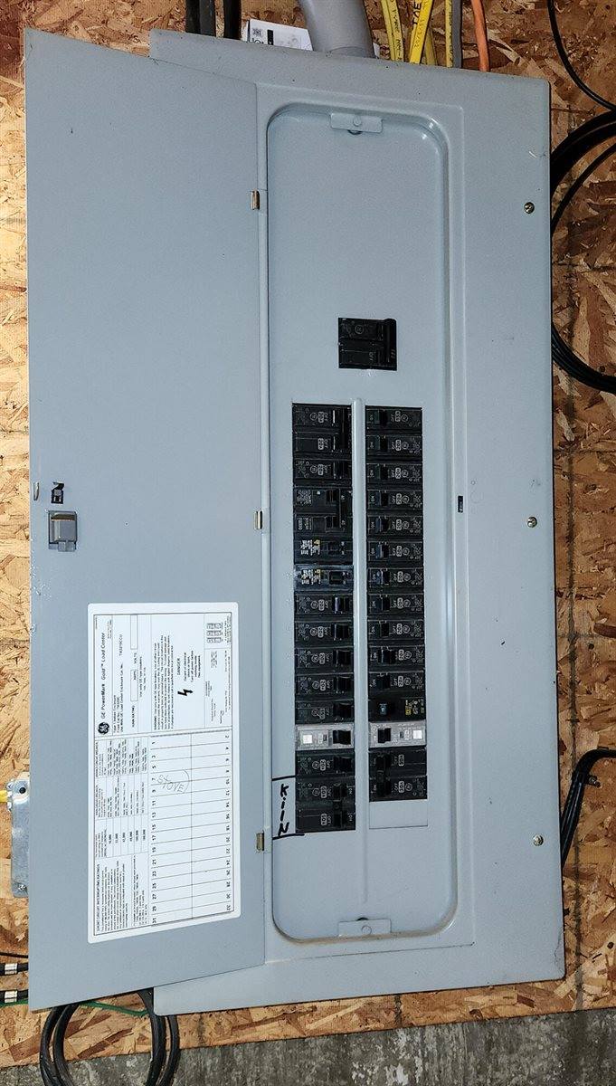 2206 Carmel Road North, Newburgh, ME 04444