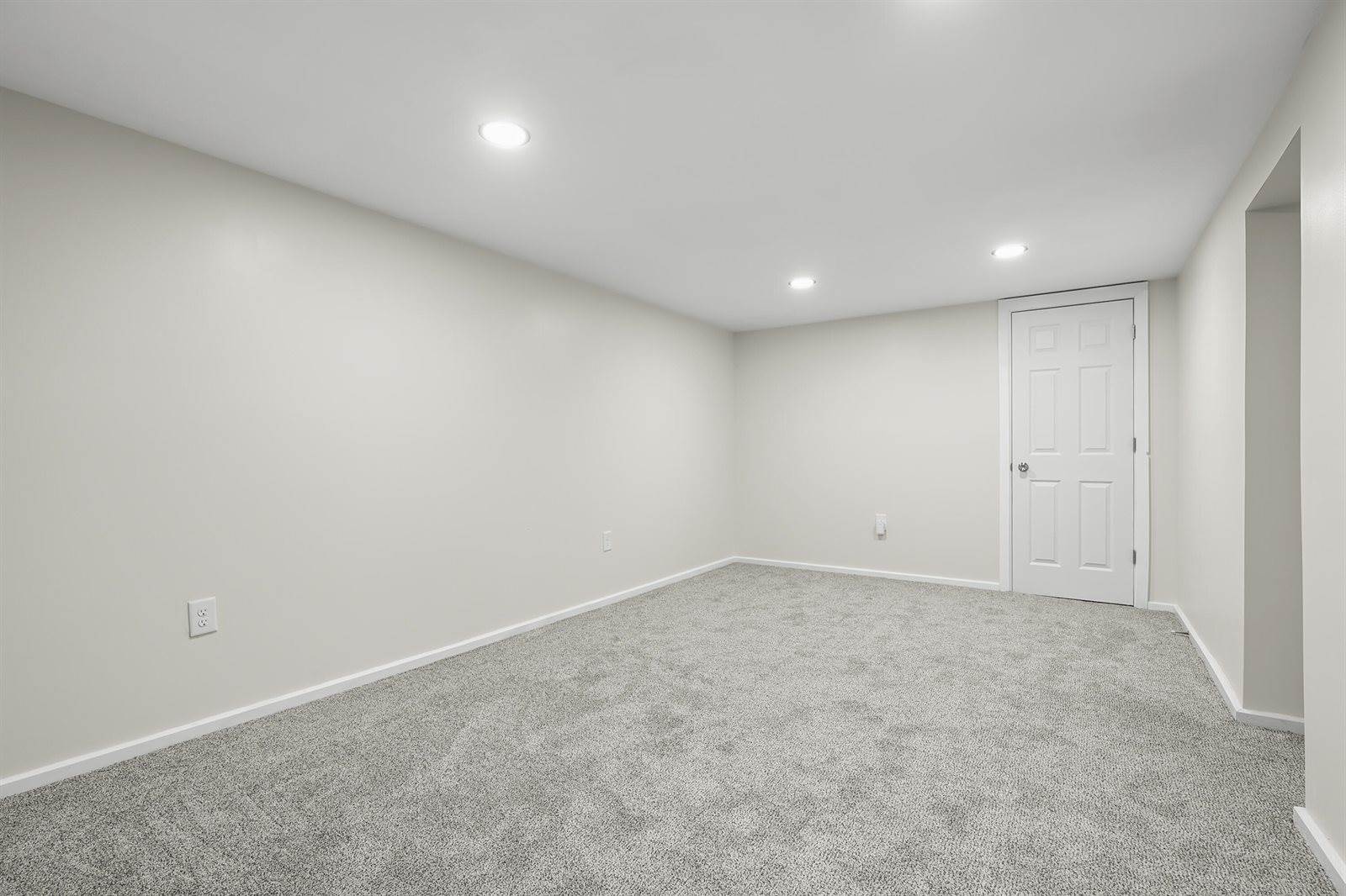 122 Creekview Drive, Battle Creek, MI 49037