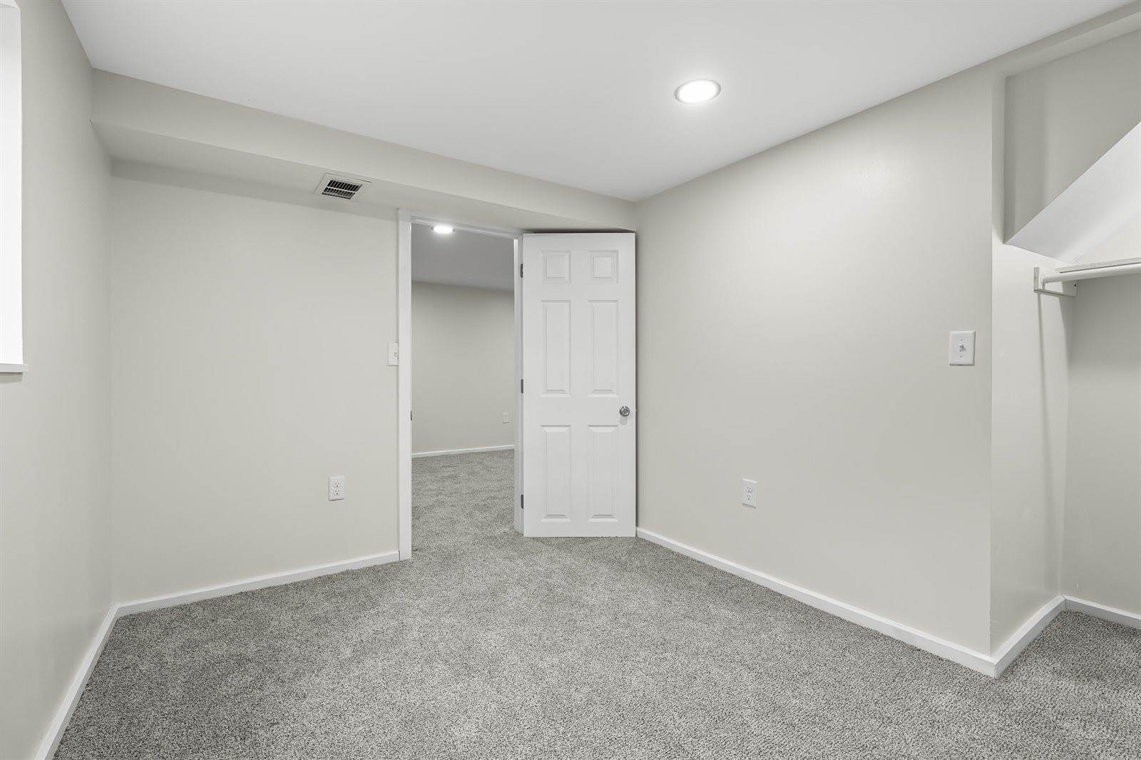 122 Creekview Drive, Battle Creek, MI 49037